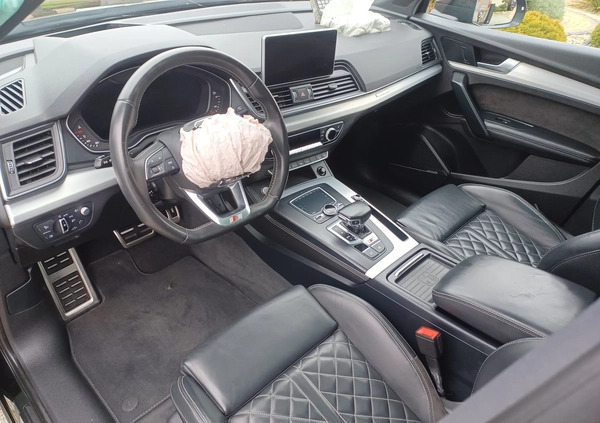 Audi SQ5 cena 79999 przebieg: 178000, rok produkcji 2017 z Brzeziny małe 106